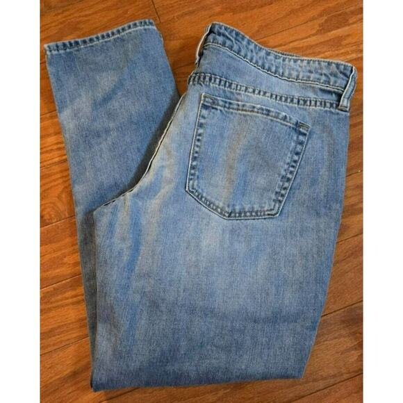Gap Womens Size 8/29 Jeans Sexy Boyfriend Distressed Fit Mid-Rise - Picture 3 of 10